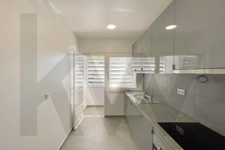 Apartamento T1 para Arrendamento em Algés, Linda-A-Velha e Cruz Quebrada-Dafundo Foto 20