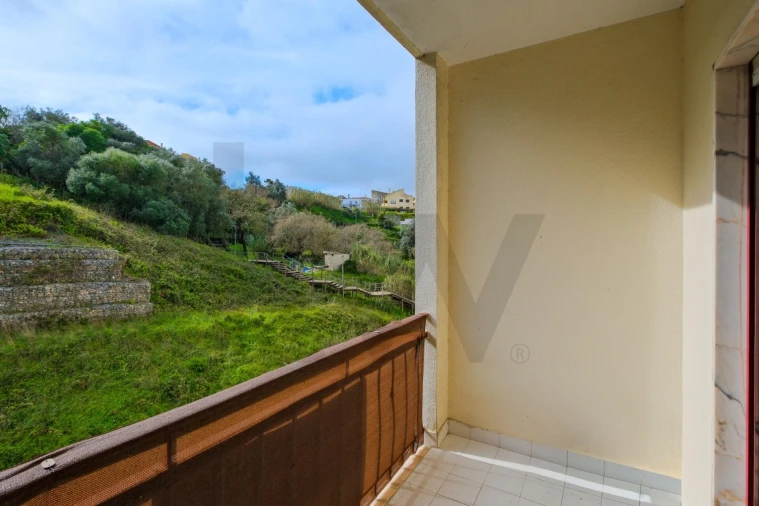 Apartamento T2 para Venda em Agualva e Mira-Sintra Foto 5