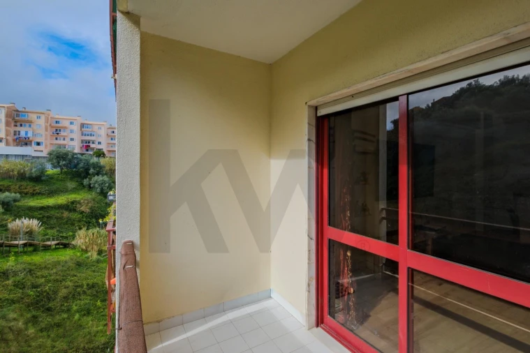 Apartamento T2 para Venda em Agualva e Mira-Sintra Foto 4