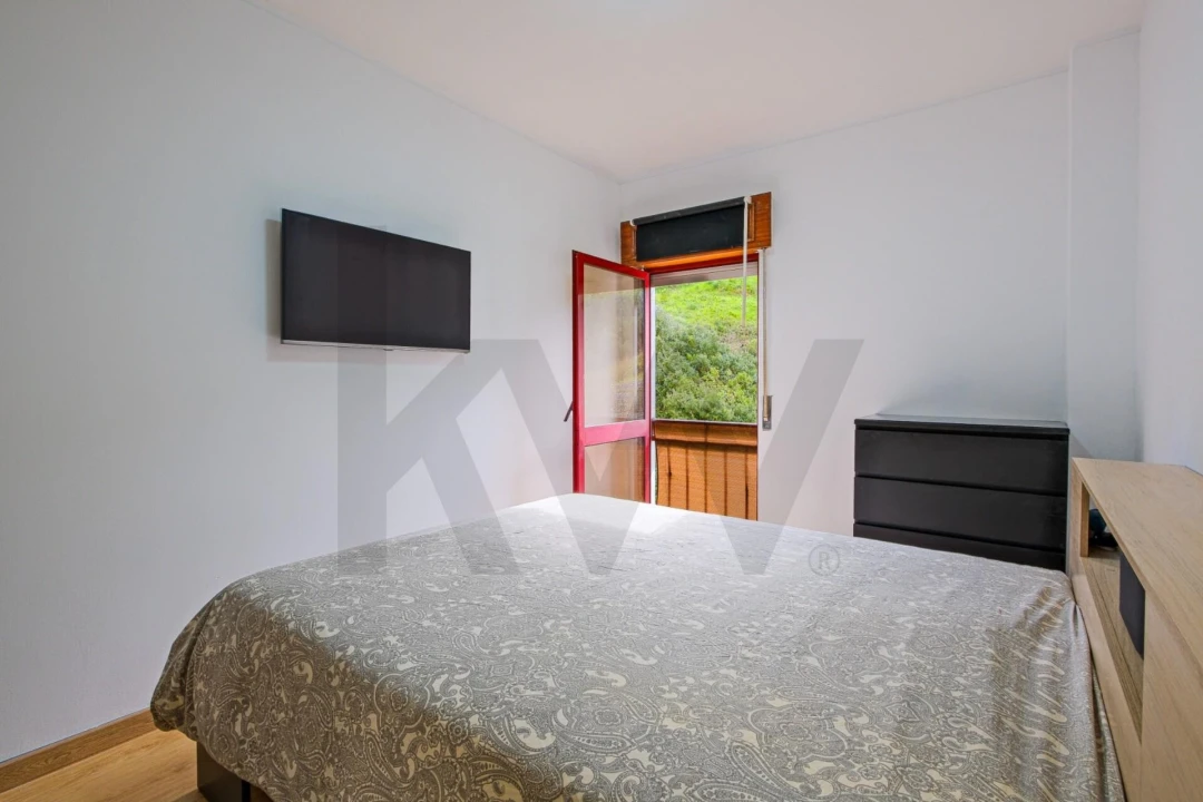 Apartamento T2 para Venda em Agualva e Mira-Sintra Foto 15