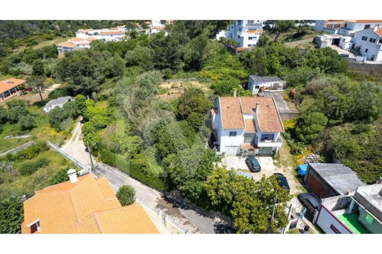 Terreno para Venda em Alcabideche Foto 11