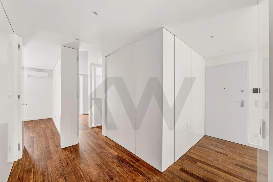 Apartamento T3 para Venda em Arroios Foto 3