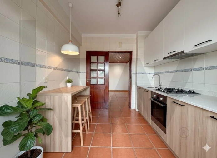 Apartamento T3 para Venda em Romeira e Várzea Foto 13