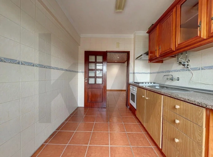 Apartamento T3 para Venda em Romeira e Várzea Foto 14