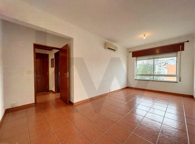 Apartamento T3 para Venda em Romeira e Várzea Foto 4