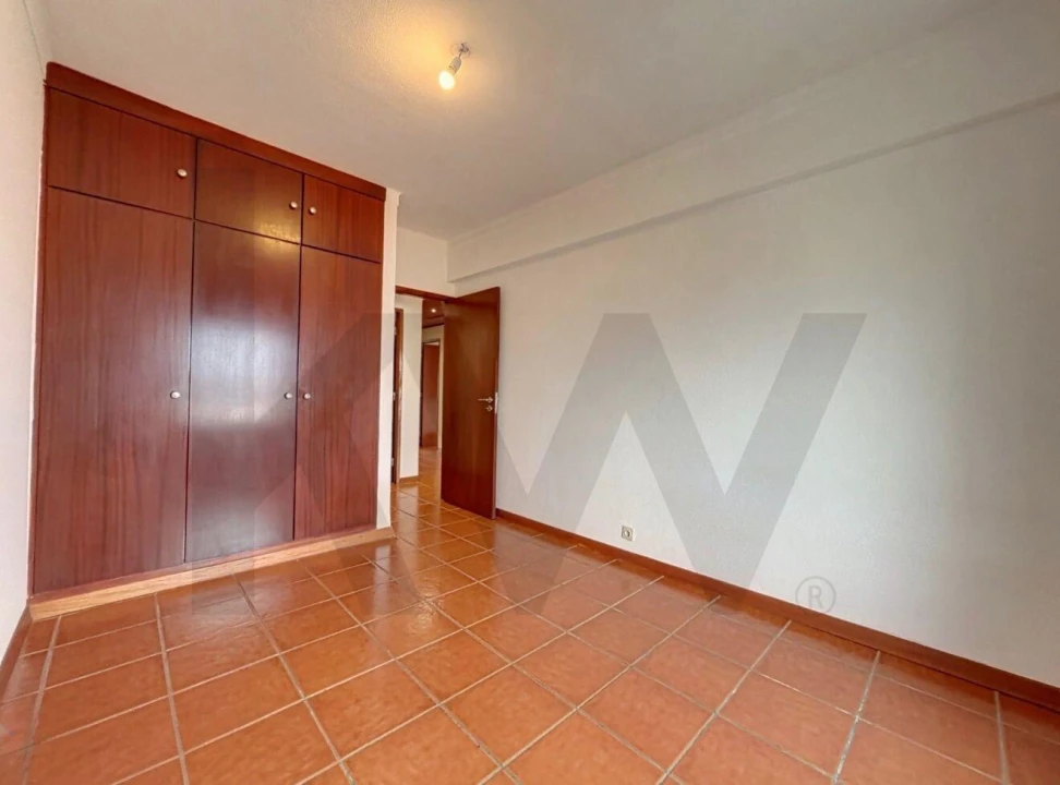 Apartamento T3 para Venda em Romeira e Várzea Foto 8