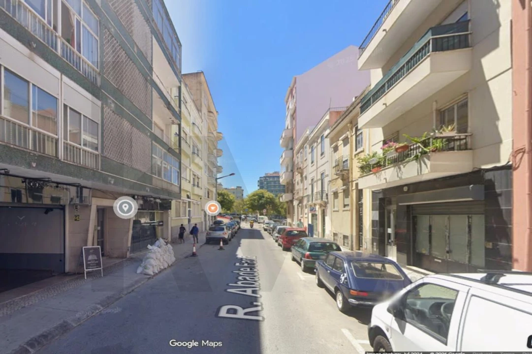 Prédio para Venda em Areeiro Foto 11