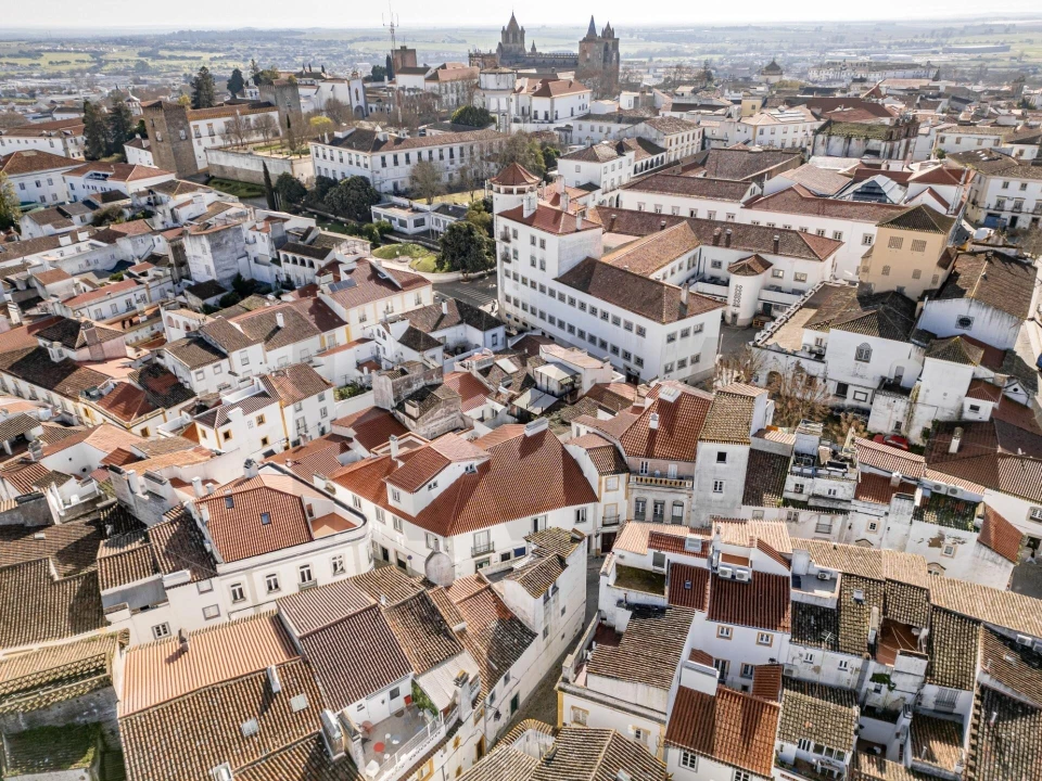 Prédio para Venda em Évora (São Mamede, Sé, São Pedro e Santo Antão) Foto 24