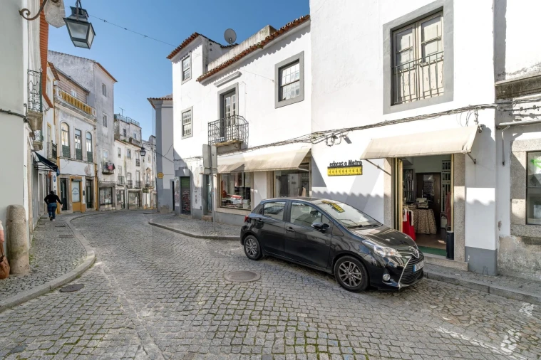 Prédio para Venda em Évora (São Mamede, Sé, São Pedro e Santo Antão) Foto 2