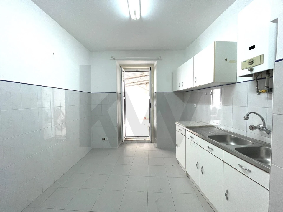 Apartamento T3 para Venda em Misericórdia Foto 5