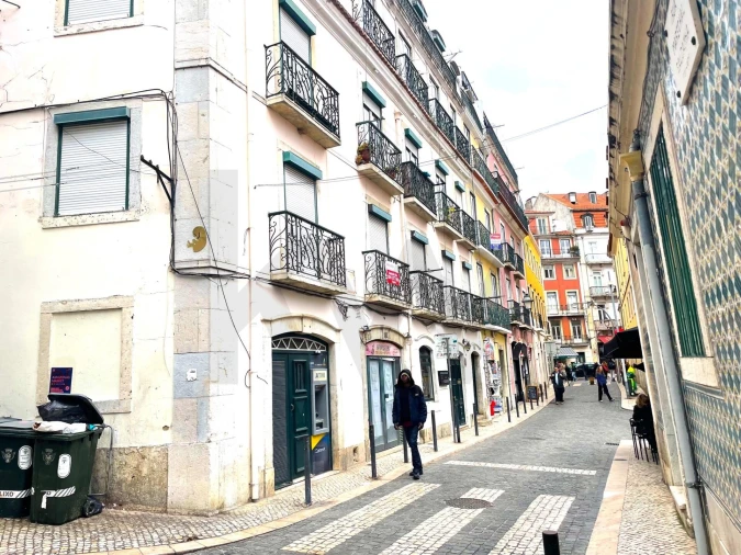 Apartamento T3 para Venda em Misericórdia Foto 32