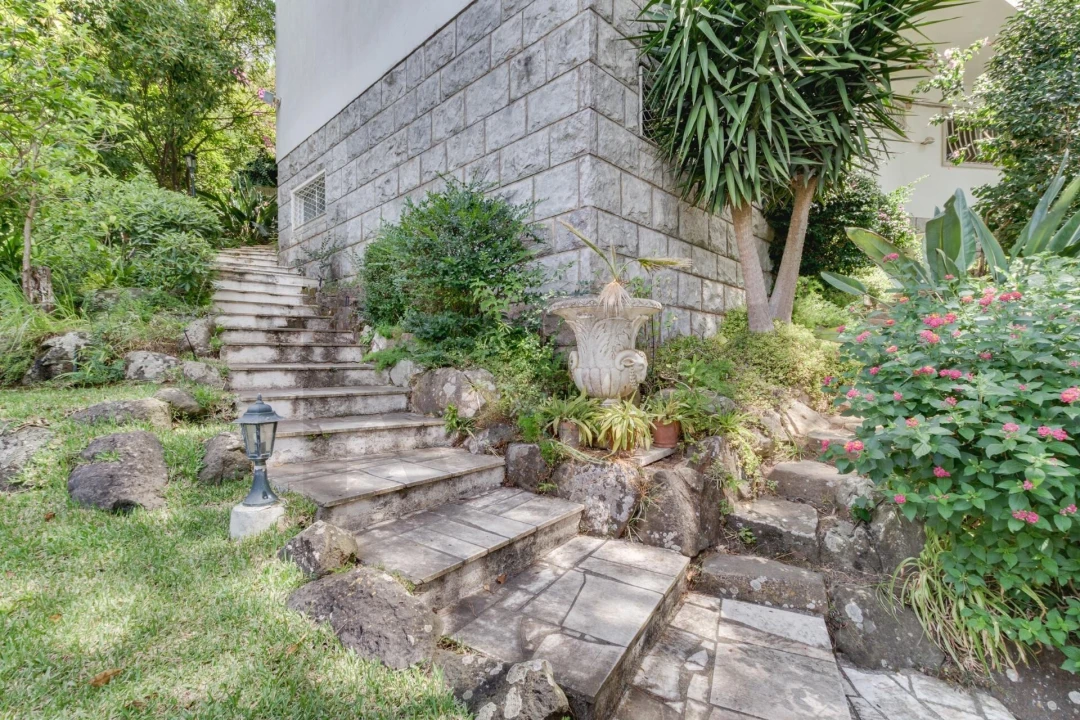 Moradia T8 para Venda em Cascais e Estoril Foto 69