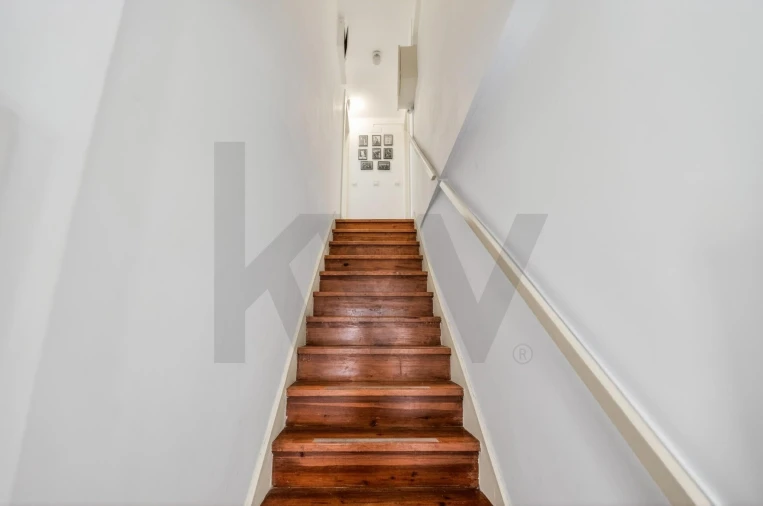 Apartamento T2 para Arrendamento em Santa Maria Maior Foto 8