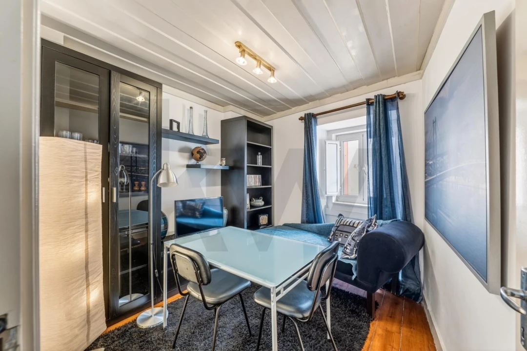 Apartamento T2 para Arrendamento em Santa Maria Maior Foto 7