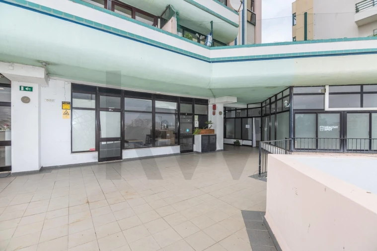 Loja para Venda em Portimão Foto 15