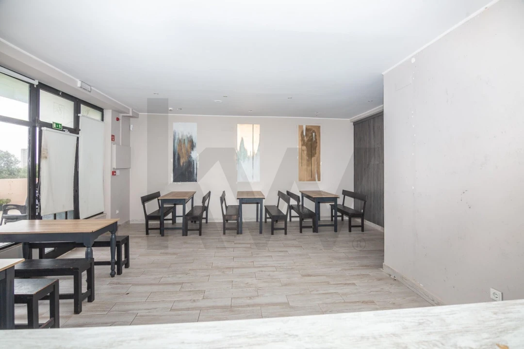 Loja para Venda em Portimão Foto 4