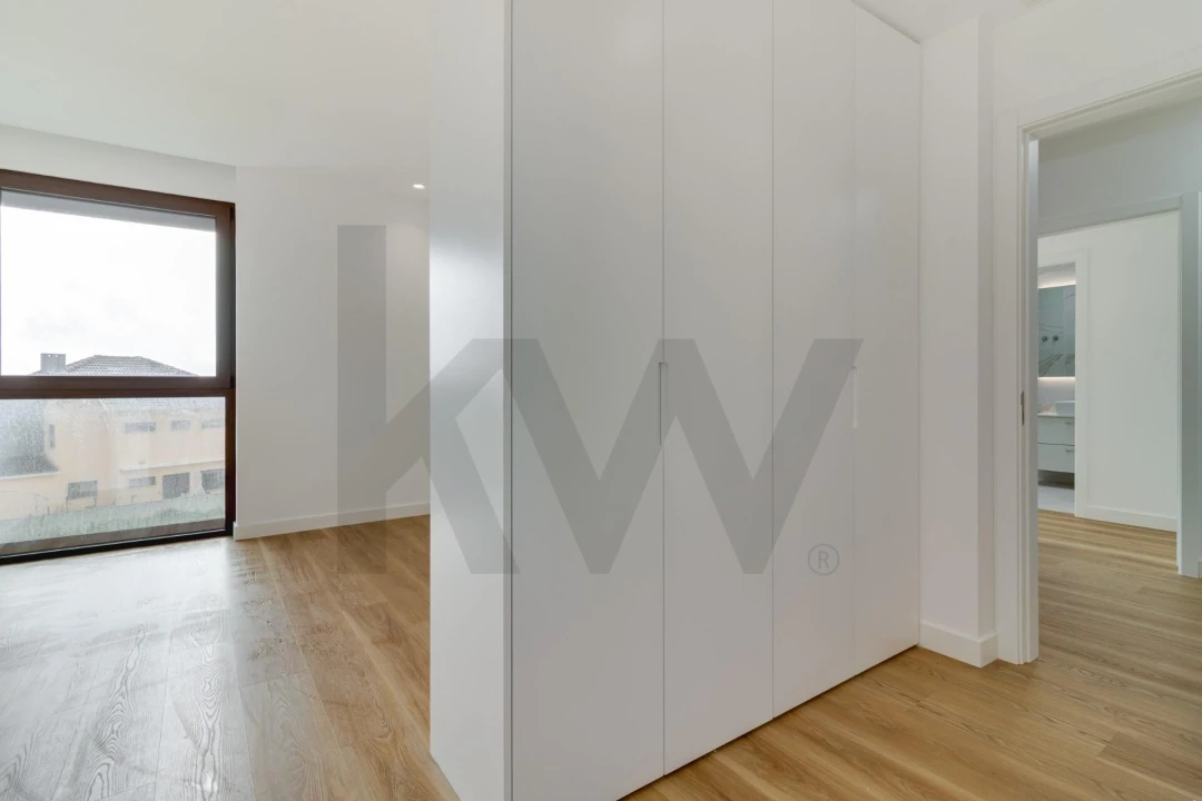 Moradia T3 para Venda em Alcabideche Foto 13