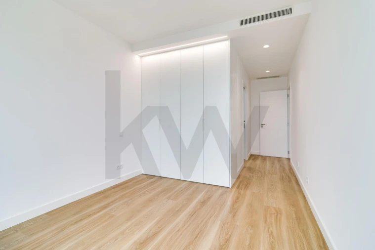 Moradia T3 para Venda em Alcabideche Foto 16