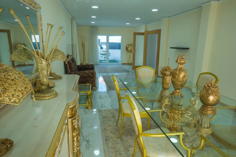 Moradia T4 para Venda em Pontinha e Famões Foto 14