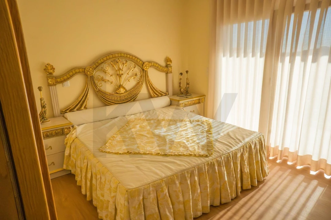 Moradia T4 para Venda em Pontinha e Famões Foto 22