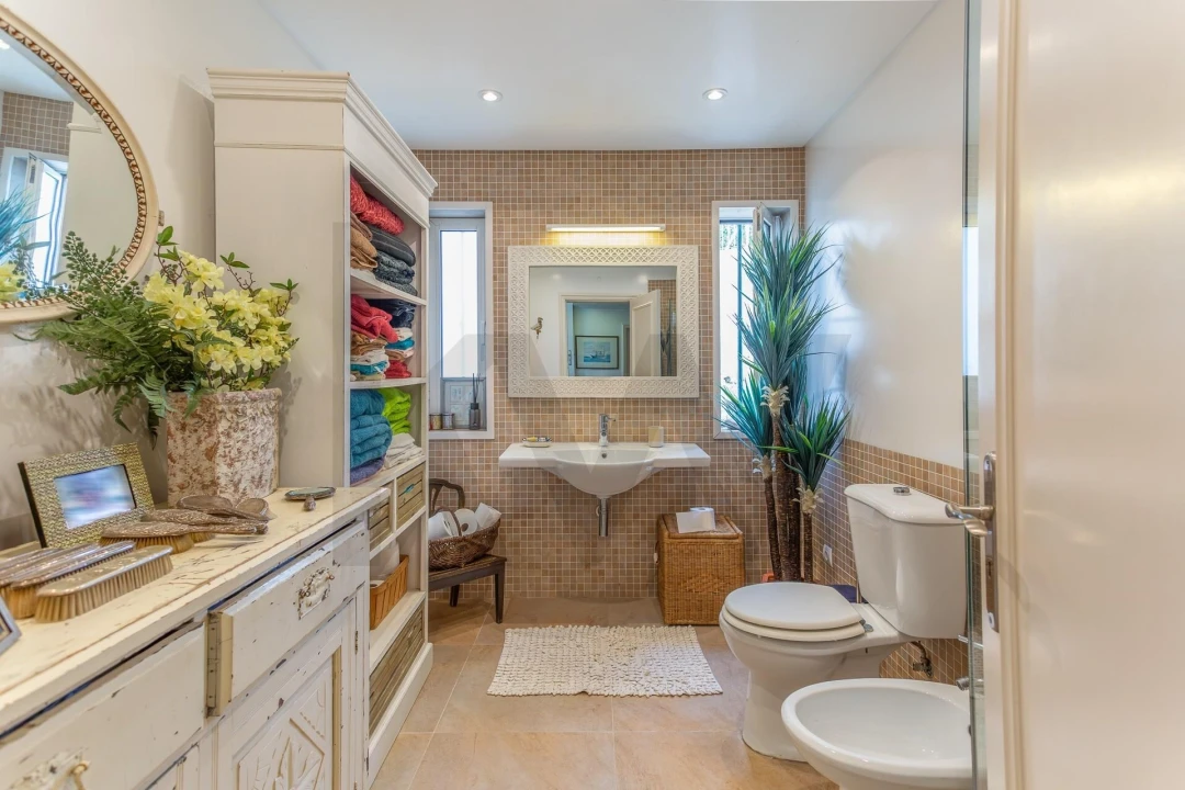 Moradia T4 para Venda em Alcabideche Foto 47