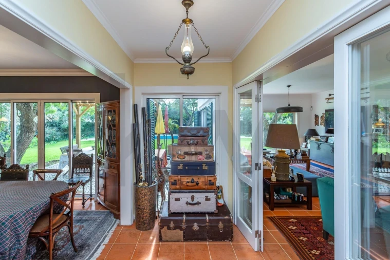 Moradia T4 para Venda em Alcabideche Foto 16