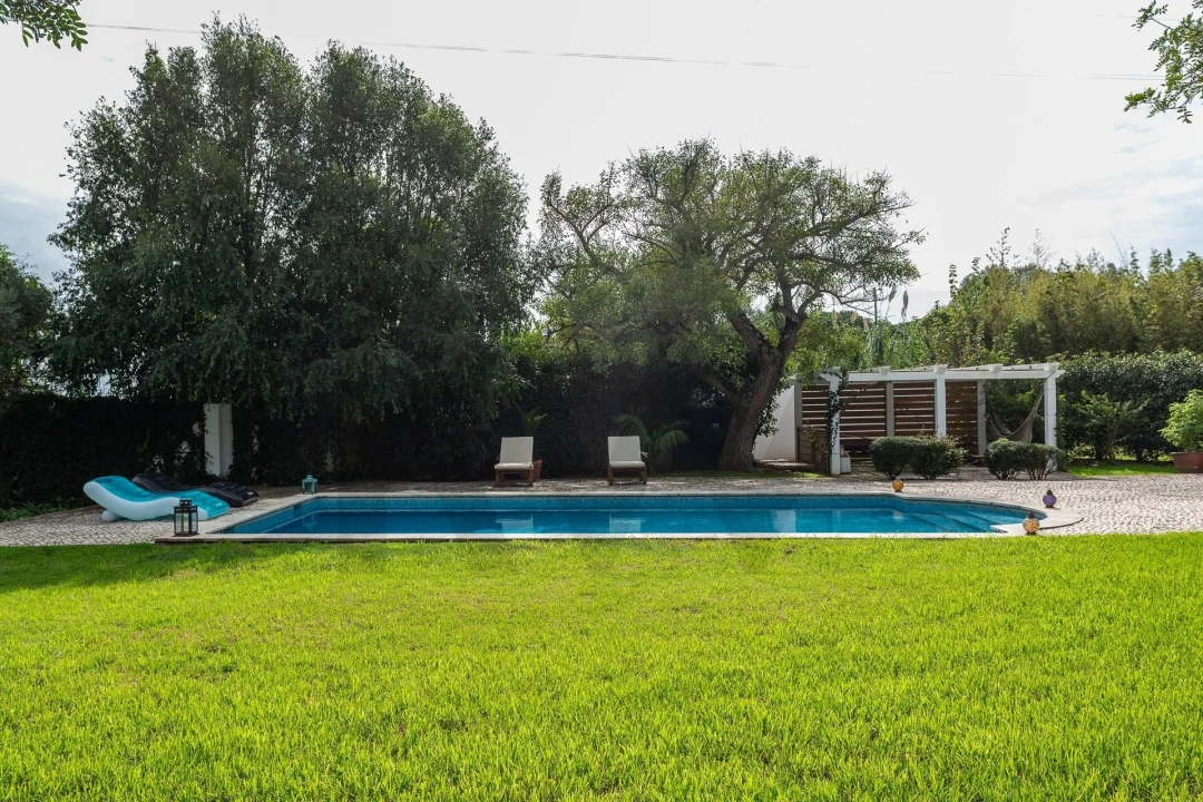 Moradia T4 para Venda em Alcabideche Foto 9