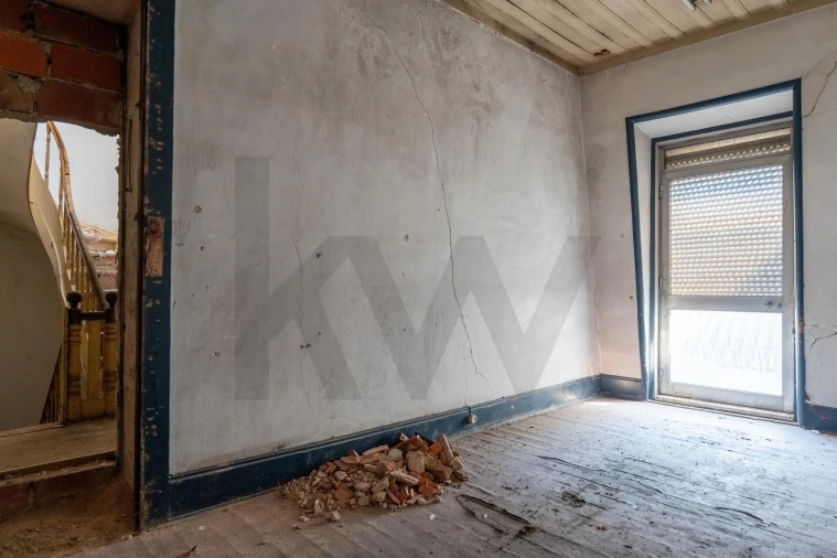 Prédio para Venda em São Martinho do Bispo e Ribeira de Frades Foto 6