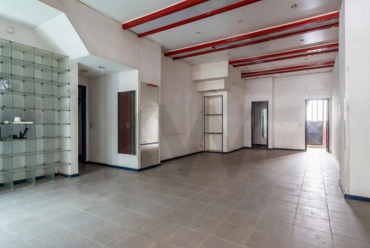 Prédio para Venda em São Martinho do Bispo e Ribeira de Frades Foto 2