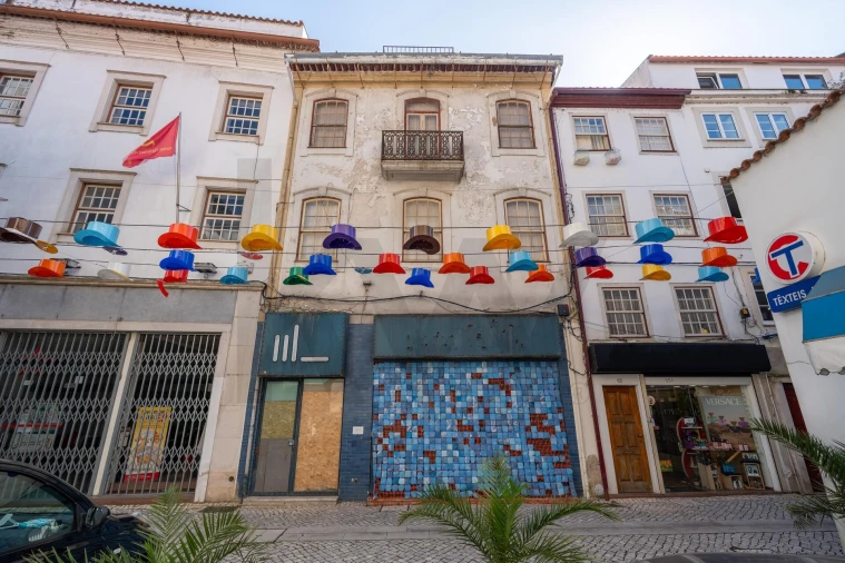 Prédio para Venda em São Martinho do Bispo e Ribeira de Frades