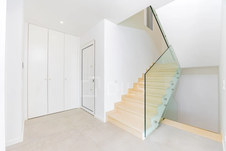 Moradia T3 para Venda em Mexilhoeira Grande Foto 7