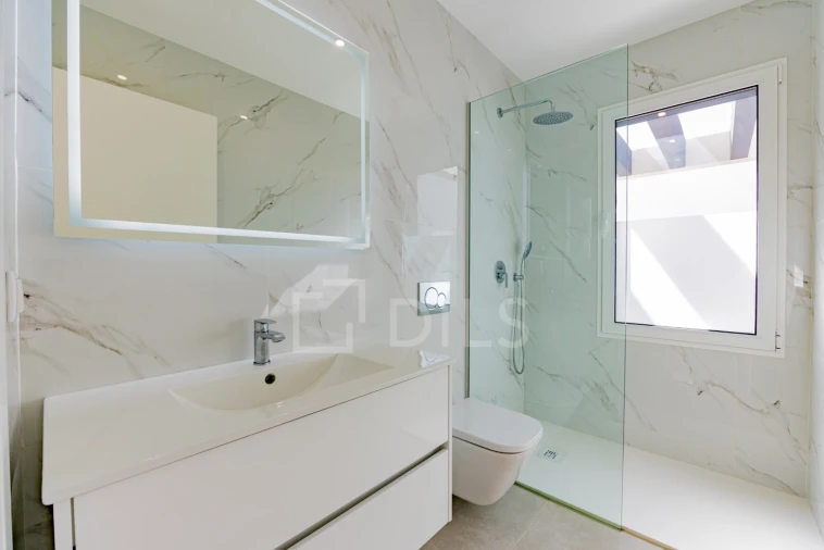 Moradia T3 para Venda em Mexilhoeira Grande Foto 9