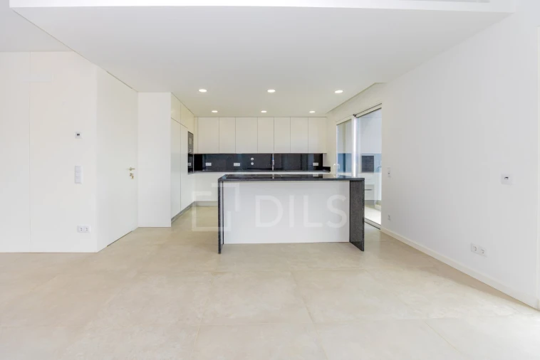 Moradia T3 para Venda em Mexilhoeira Grande Foto 11