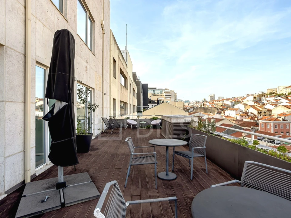 Escritório para Arrendamento em Santo António Foto 17