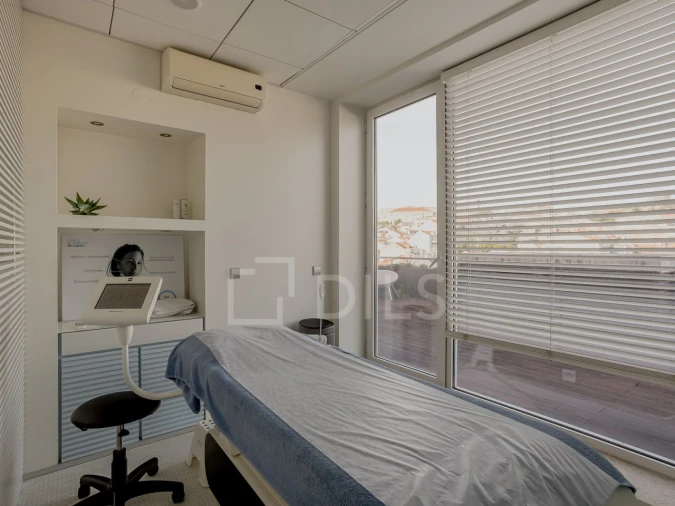 Escritório para Arrendamento em Santo António Foto 12