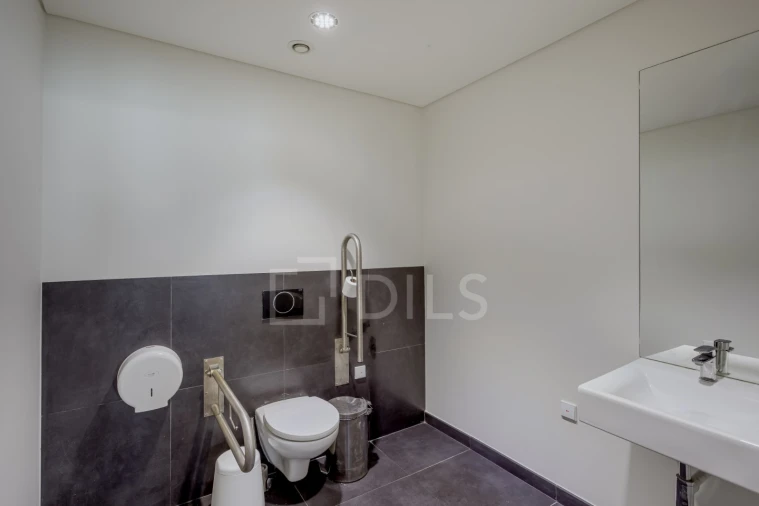 Escritório para Arrendamento em Santo António Foto 19