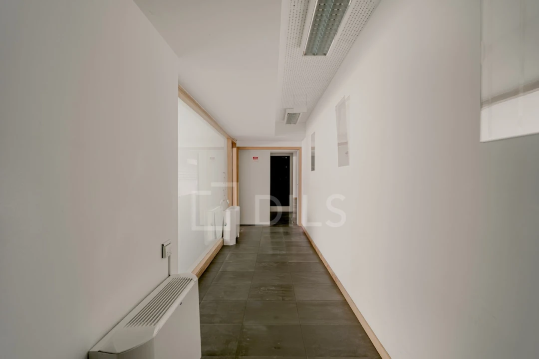 Escritório para Arrendamento em Lumiar Foto 13