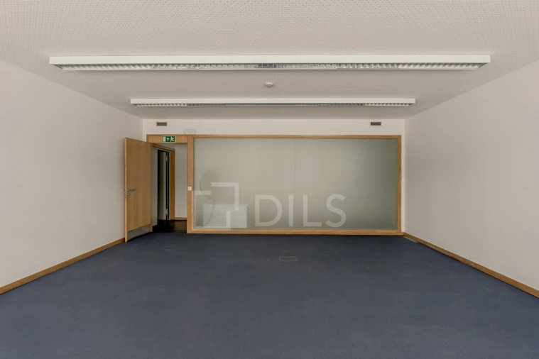 Escritório para Arrendamento em Lumiar Foto 3