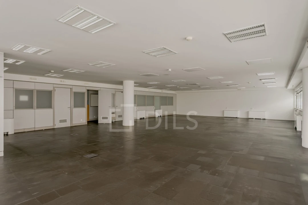 Escritório para Arrendamento em Lumiar Foto 3