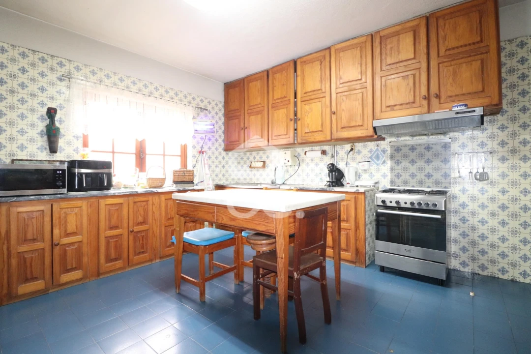 Moradia T4 para Venda em Anobra Foto 8