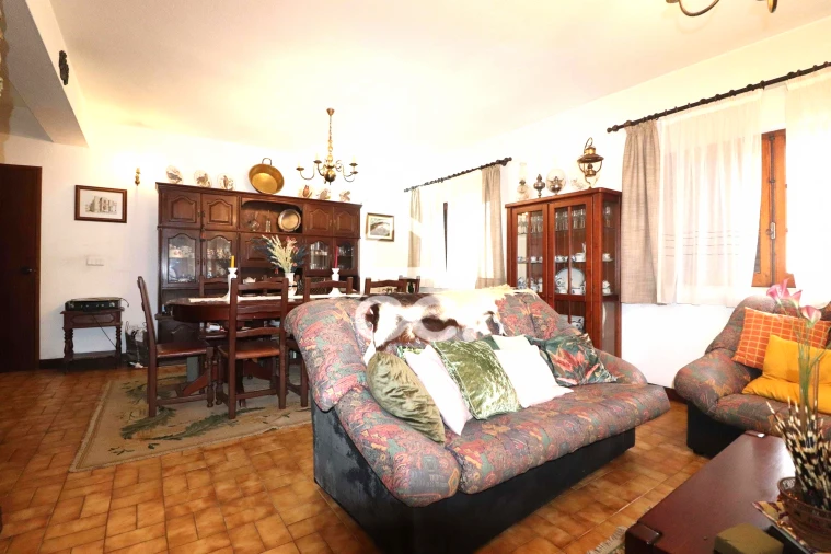 Moradia T4 para Venda em Anobra Foto 10