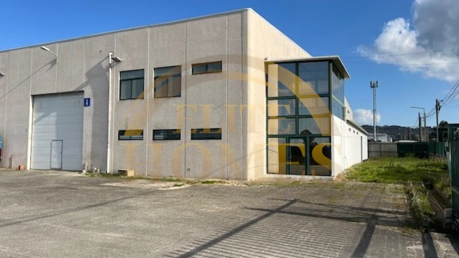 Armazém para Venda em Palmela