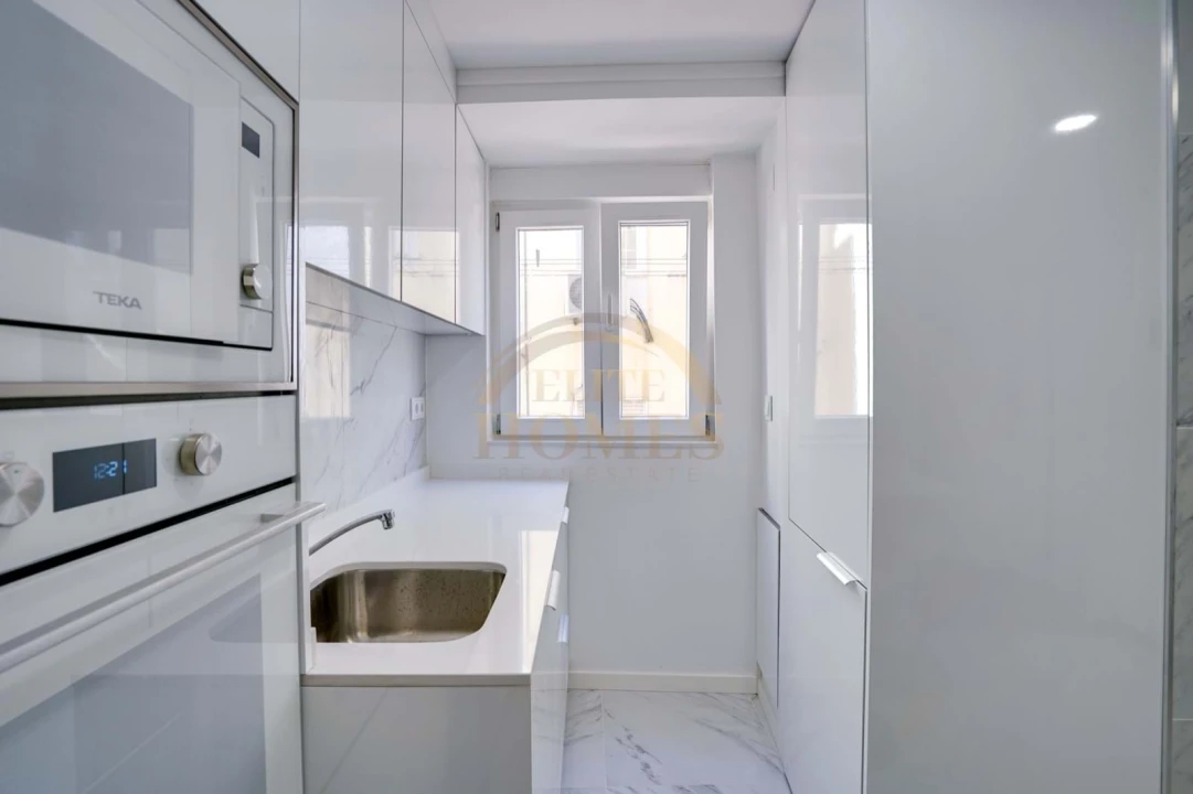 Apartamento T3 para Venda em Santa Maria Maior Foto 6