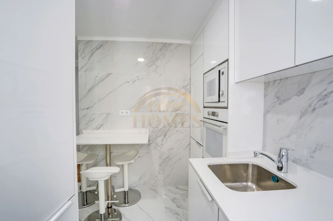 Apartamento T3 para Venda em Santa Maria Maior Foto 5