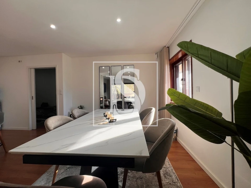 Apartamento T3 para Venda em Canelas Foto 3