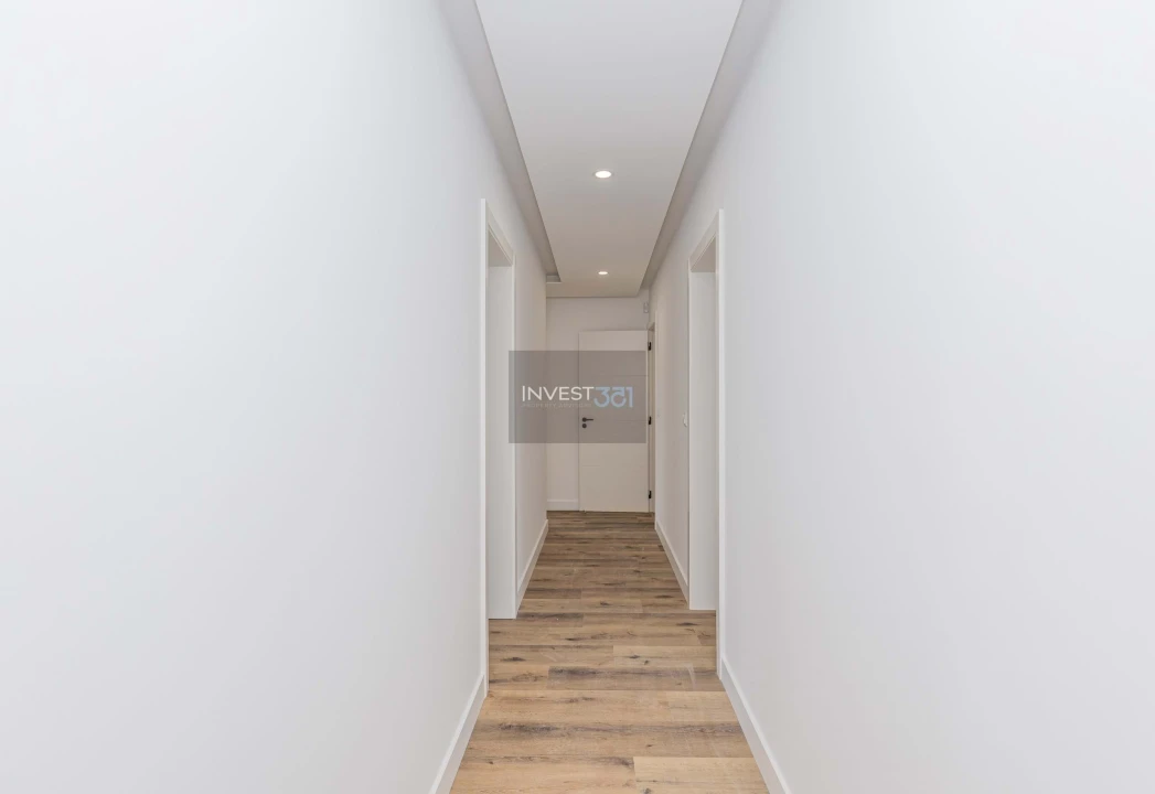 Moradia T5 para Venda em Quinta do Anjo Foto 41