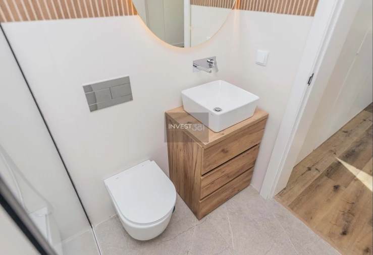 Moradia T5 para Venda em Quinta do Anjo Foto 43