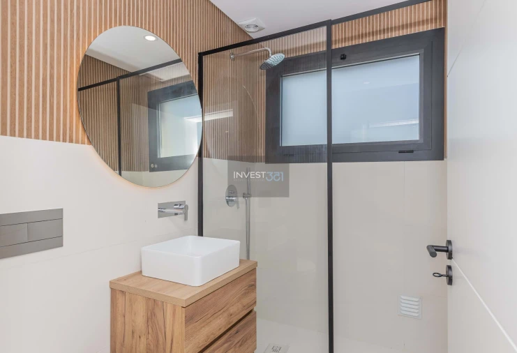 Moradia T5 para Venda em Quinta do Anjo Foto 28