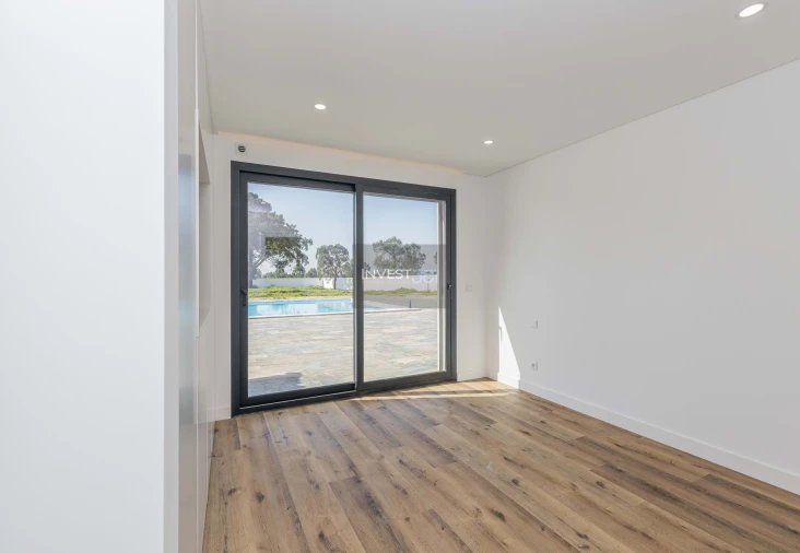 Moradia T5 para Venda em Quinta do Anjo Foto 19