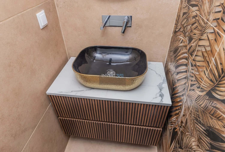 Moradia T5 para Venda em Quinta do Anjo Foto 49